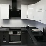 Just Apartment *