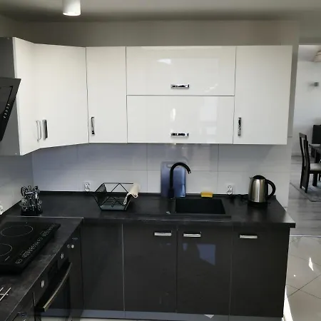 Just 公寓 哈日科维